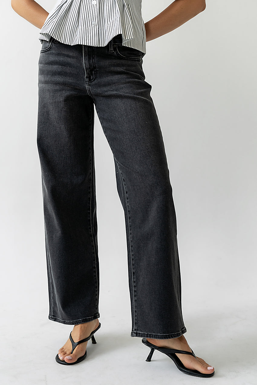 Sloane Wide Leg Jeans In Black - Final Sale